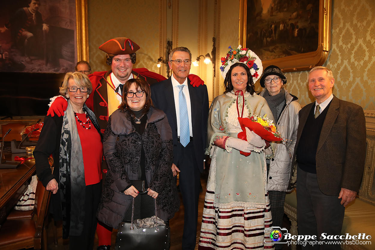 VBS_3712 - Investitura Ufficiale Gianduja e Giacometta Famija Turineisa - Carnevale di Torino 2024.jpg